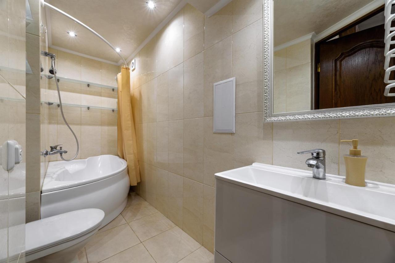 Noviy Svit 4 Apartments Львов Экстерьер фото